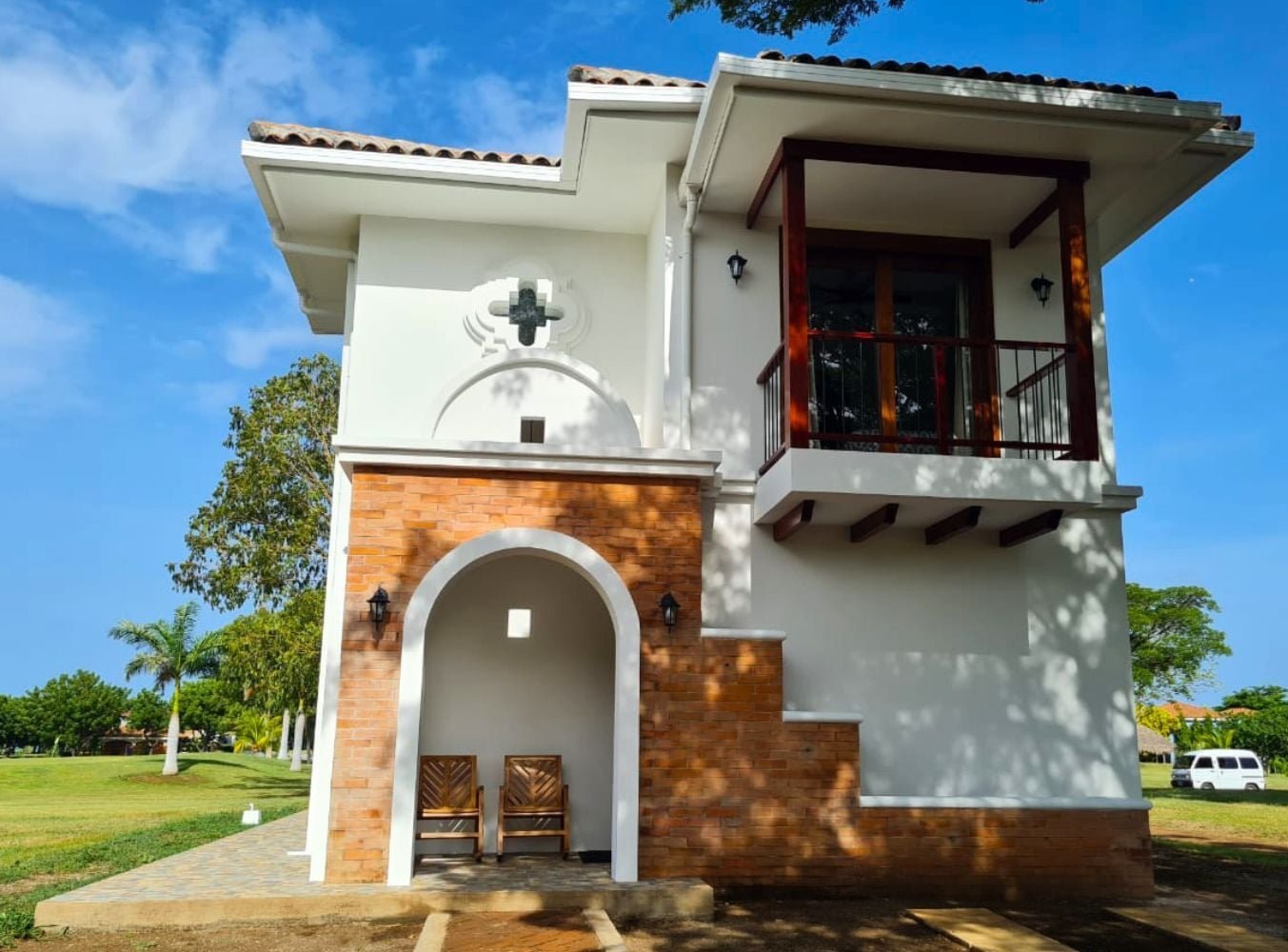 MILA Luxury Eco-Homes